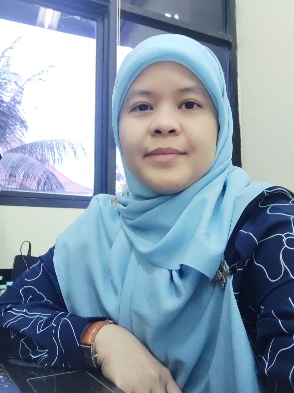 Dr. Anawati